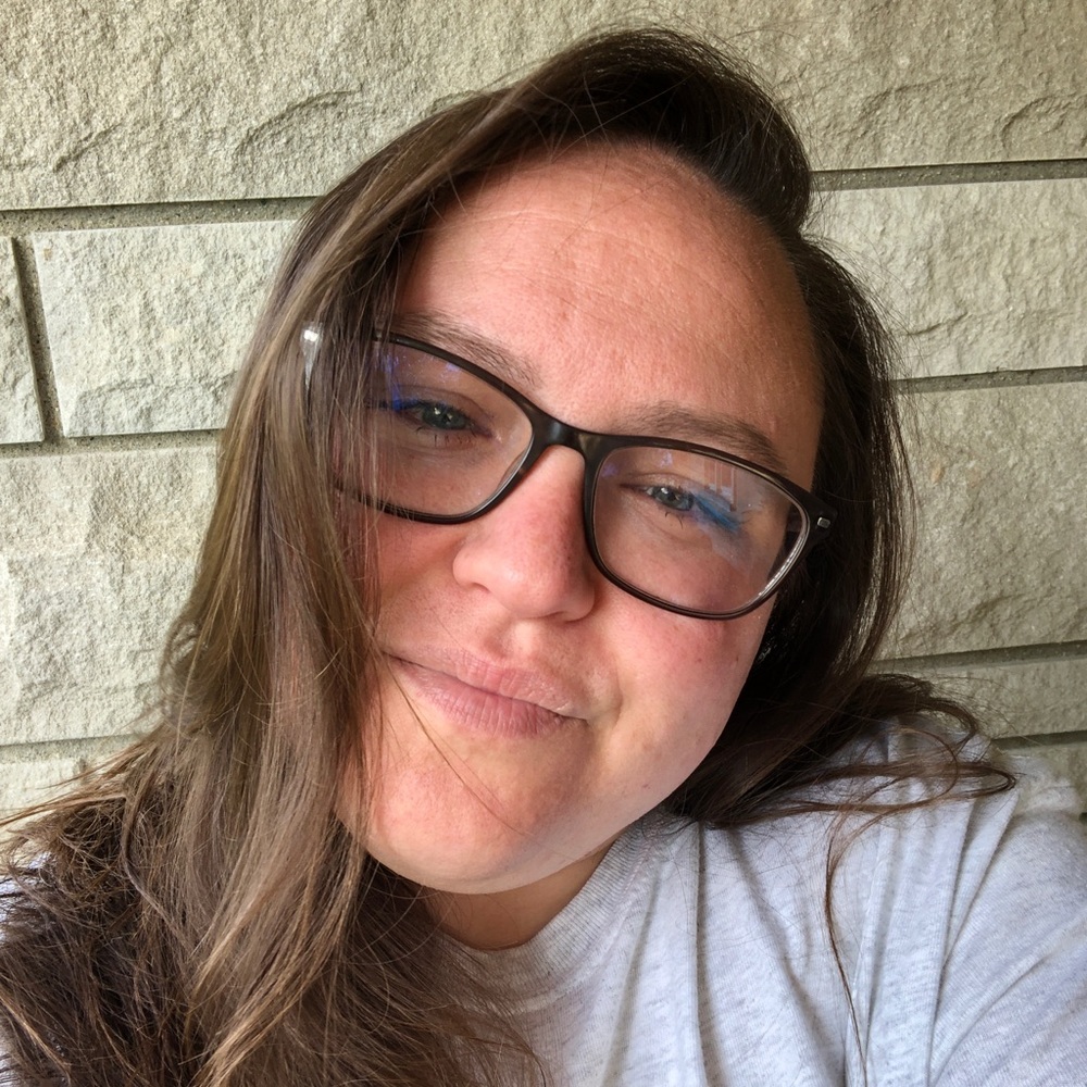 Meet your Posher, Lauren